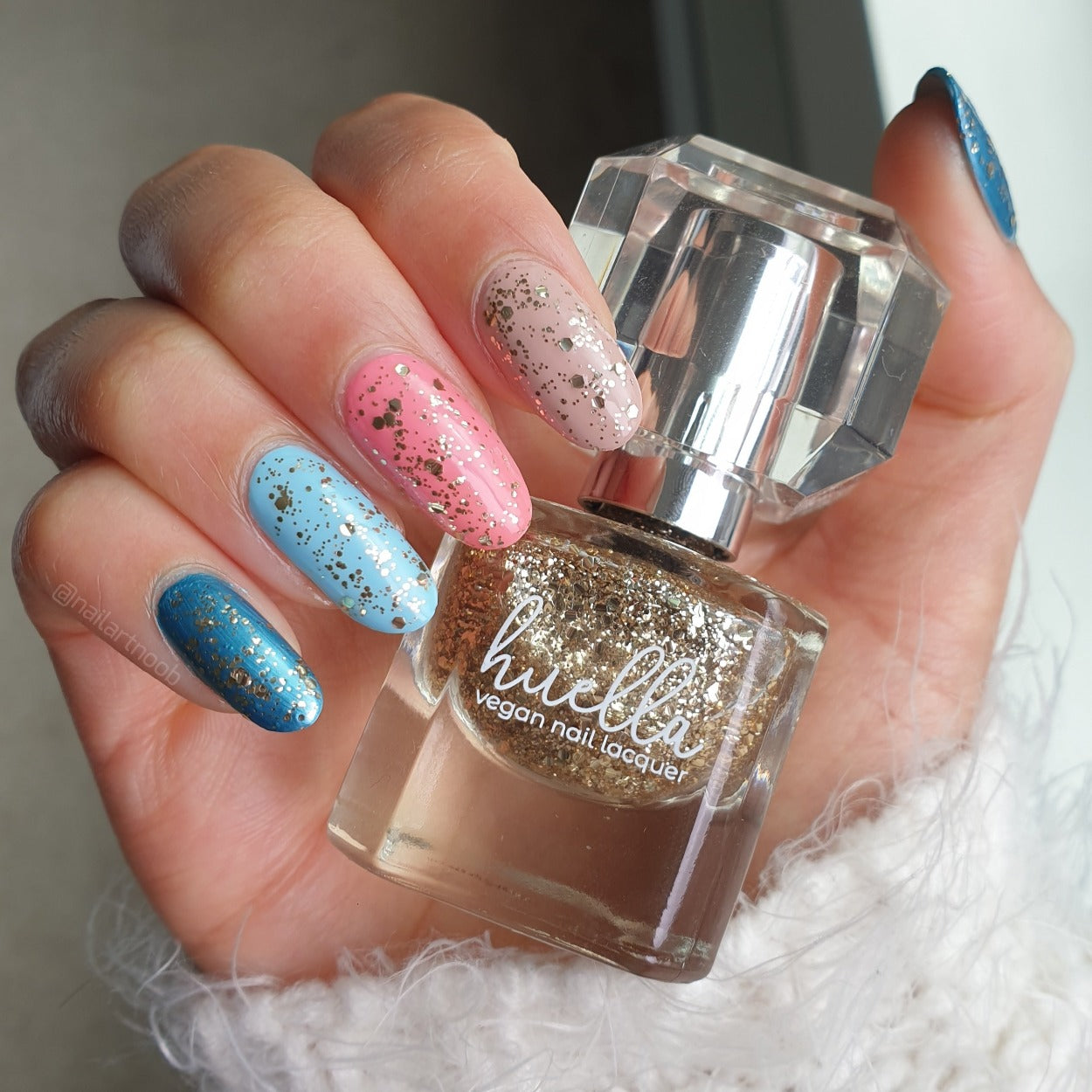 huella Glitter Pill To Swallow Nail Lacquer 0.4 Fl Oz