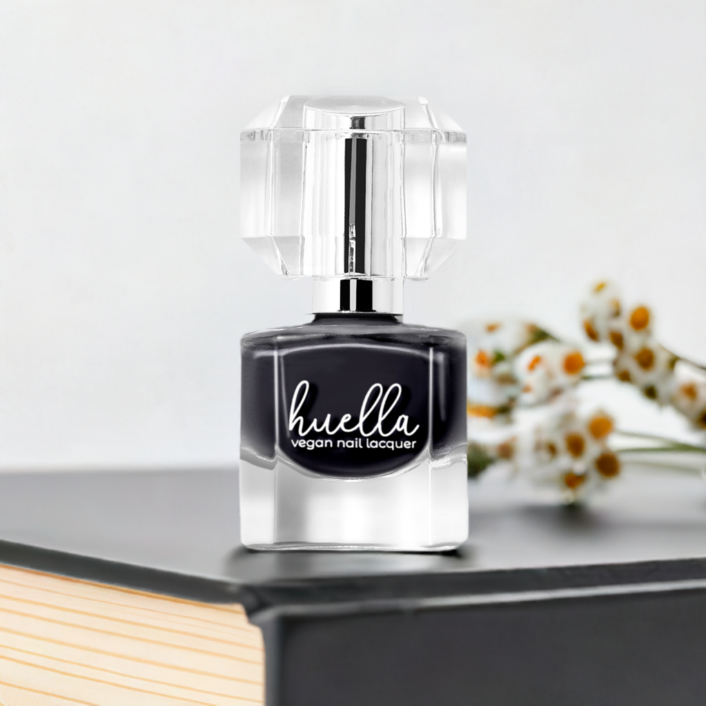huella Black Book Nail Lacquer 0.4 Fl Oz